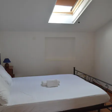Casa Sarticola Апартаменты Кастельнуово-ди-Магра