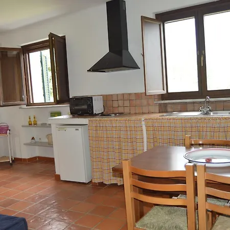 Casa Sarticola Кастельнуово-ди-Магра