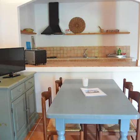 Casa Sarticola Кастельнуово-ди-Магра