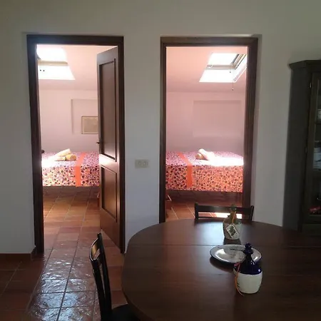 Casa Sarticola * Кастельнуово-ди-Магра