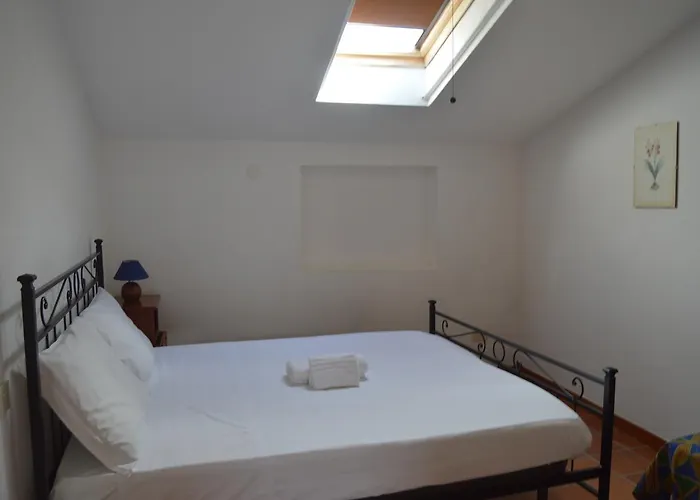 Casa Sarticola 아파트 카스텔누보디마르가