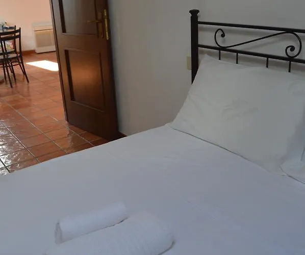 Casa Sarticola * 카스텔누보디마르가