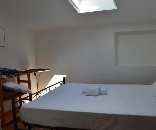 Casa Sarticola 아파트 카스텔누보디마르가